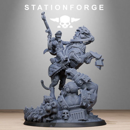 GrimGuard Officer Horseman - StationForge - 28mm