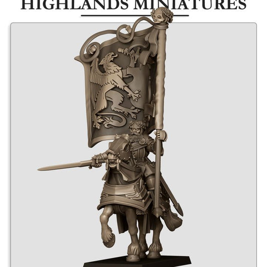 Sunland - Sunland Battle Standard Bearer - Highlands Miniatures