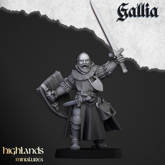 Gallia - Fantasy Fillers - Hero Questing Knight on Foot - Highlands Miniatures