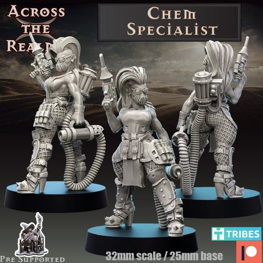 Chem Specialist Pinup - Across the Realms 32mm