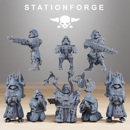 Scavenger Floating Chapel crew - StationForge - 28mm